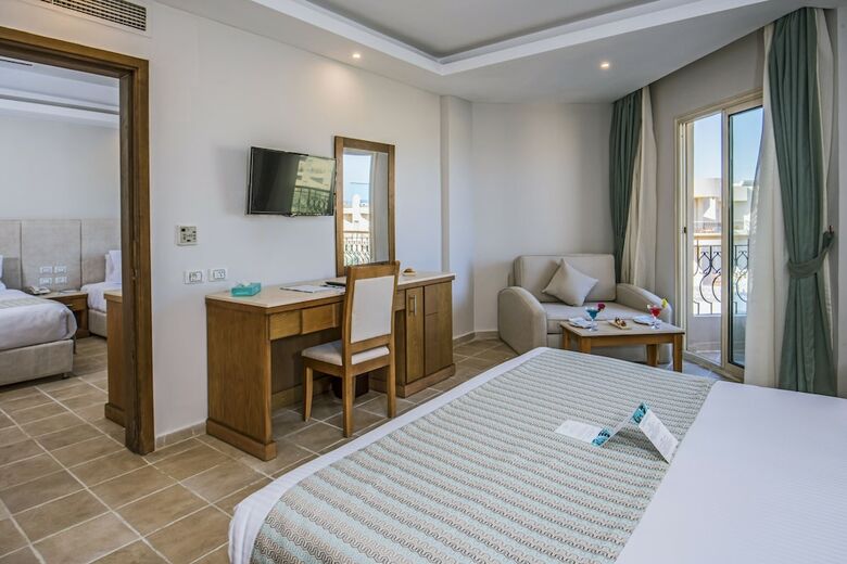 Hotel Sunrise Aqua Joy Resort