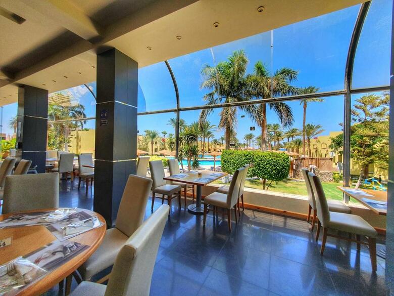 Hotel Palm Beach Resort