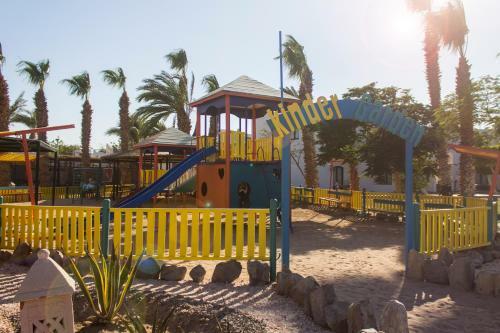 Hotel Lotus Bay Resort