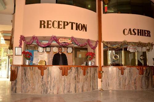 Hotel Sand Beach Resort