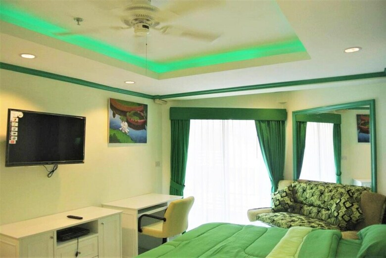Jomtien Beach Condo Floor 12