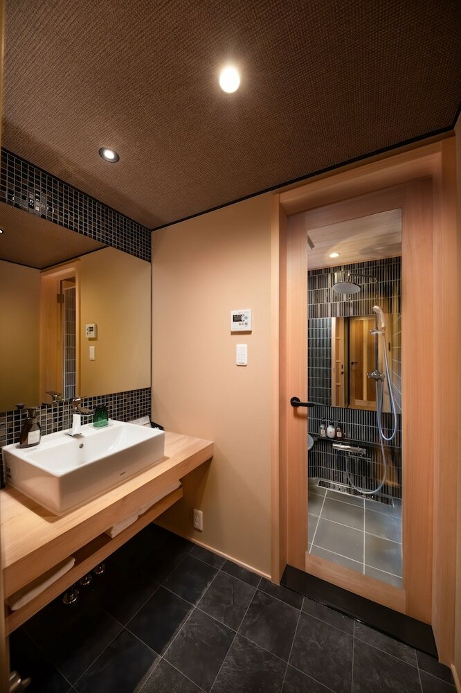 Hotel Tsumugi Kujoaketachobettei