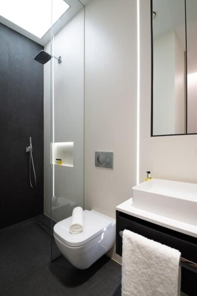 Mirabilis Apartments - Bayham Place