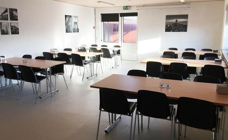 Hostal Danhostel Thybor�n