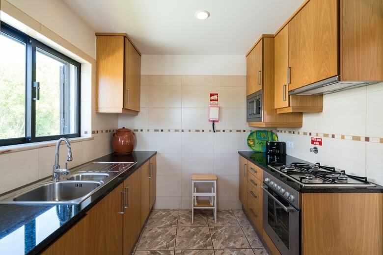 Inviting 4-bed Villa In Burgau With Private Pool