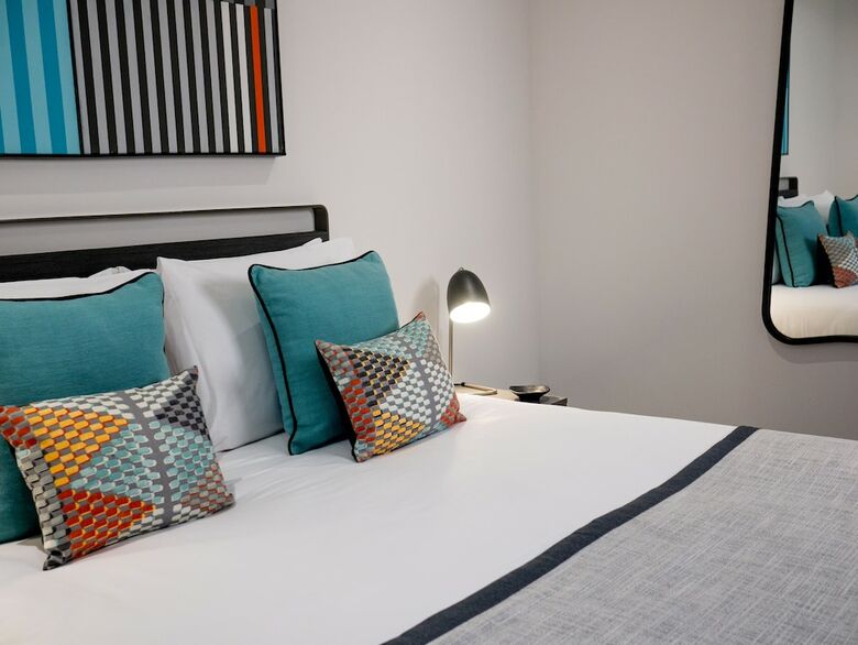 Q Square By Supercity Aparthotels