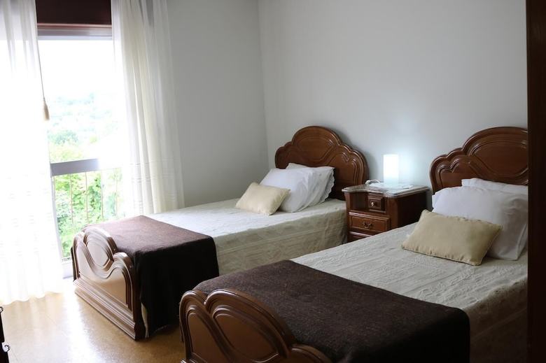 Hotel Alojamento Correia