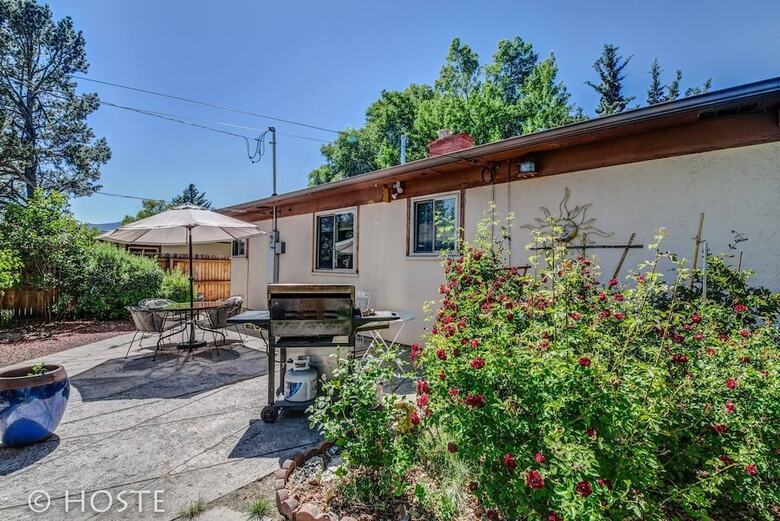 3bdmid-century Modernhot Tub, Grill, Close To Dt