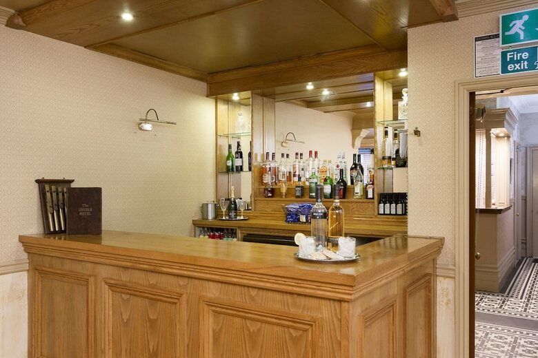 Lincoln House Hotel