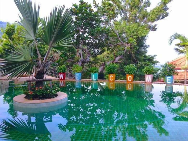 Ever Dreamed Of Staying In A 4 Bedroom Castle