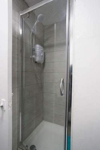 Kirkstall Serviced Apartments Leeds