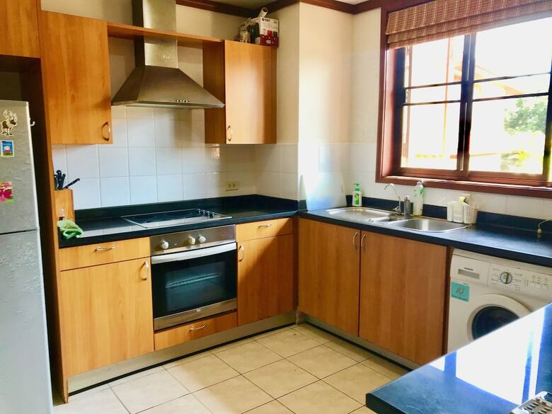 4 Bedroom Villa On Beach Front Resort Tg39