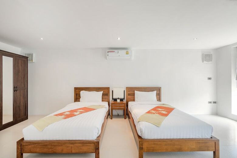 1 Bedroom Sea View Villa Bubbles