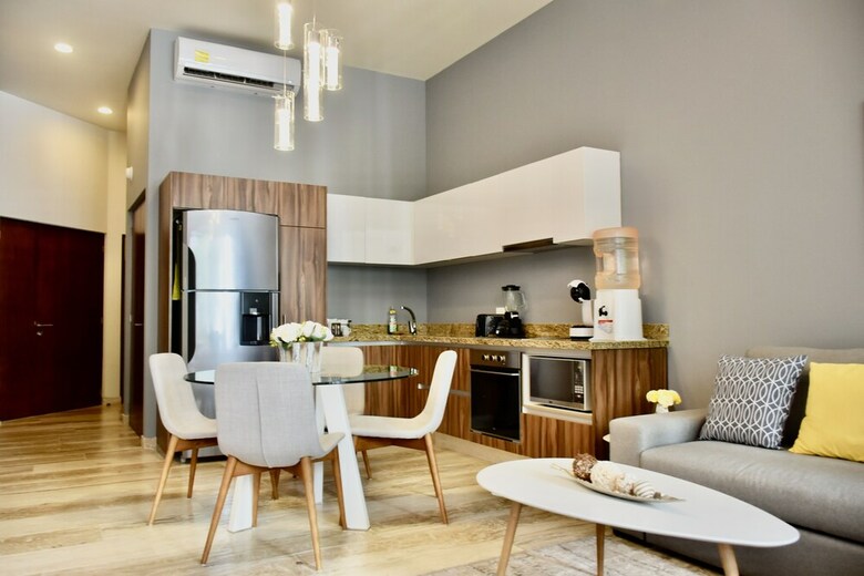 Apartamentos Luxury Condos By Select