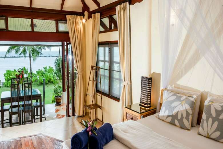 5 Bedroom Sea Breeze Villa