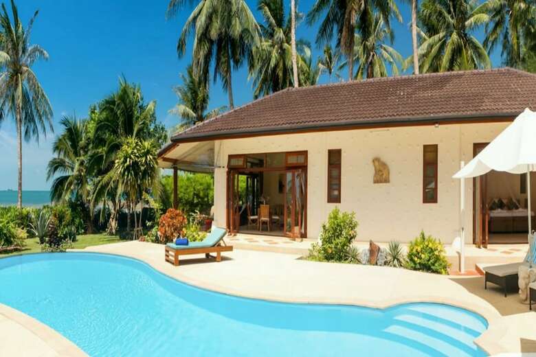 5 Bedroom Sea Breeze Villa