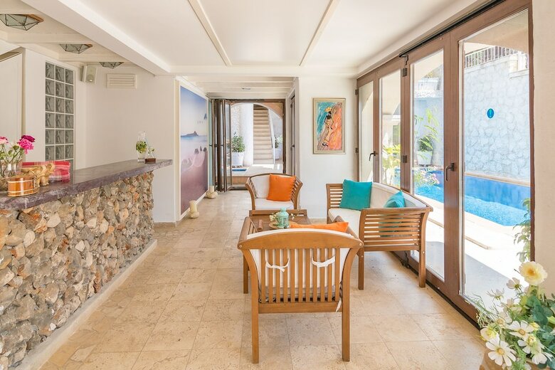 Bed & Breakfast Kalkan Oasis Hotel - Adults Only