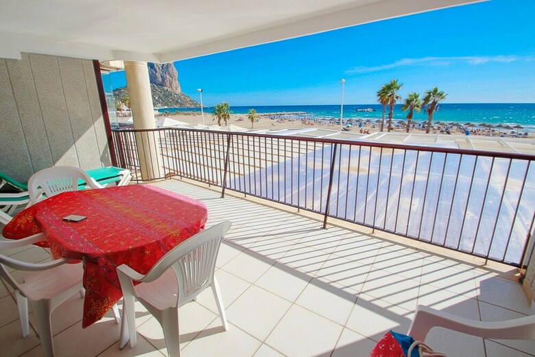 Ines-1 - Ocean Front Apartment In Calpe