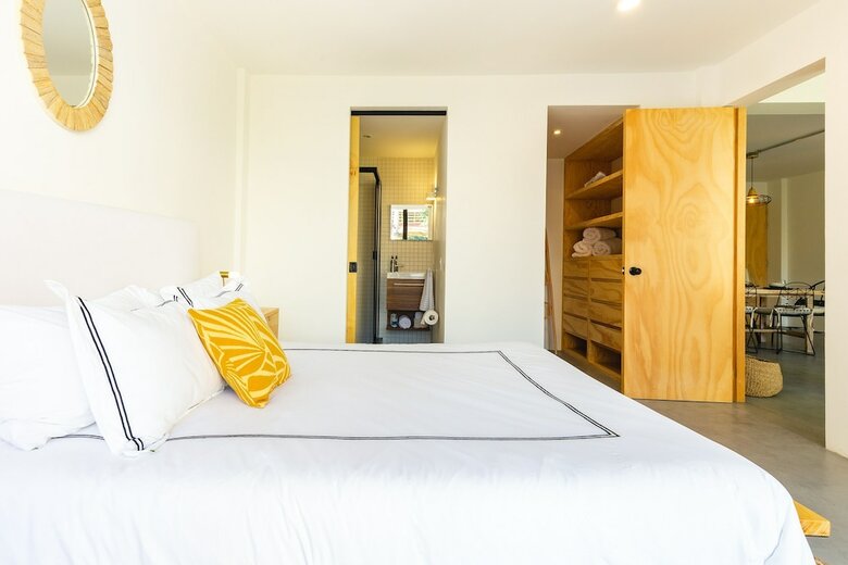 Apartamento 2br 2ba Romita Casa! Hi Tech & Super Modern!