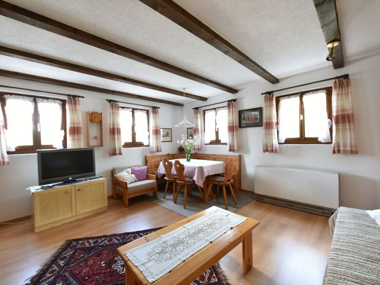 Lovely Apartment With Terrace, Balcony, Heating, Parking
