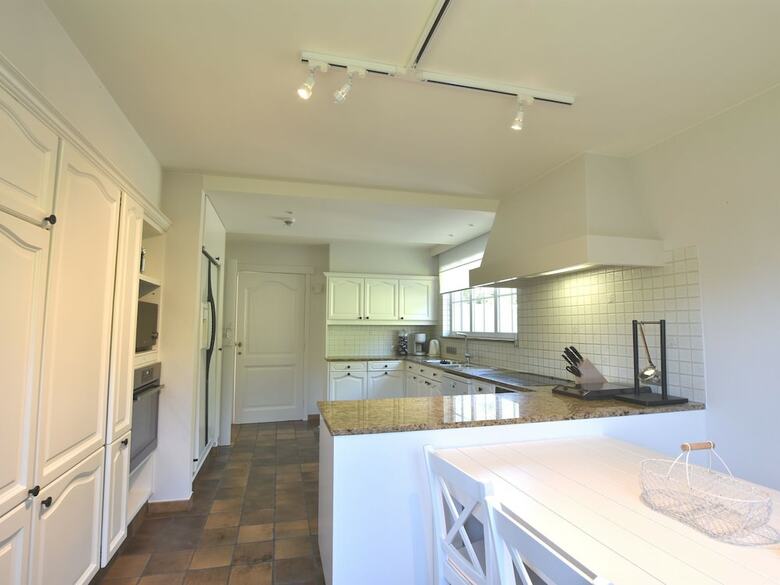 Luxury Villa In Sint-idesbald With Jacuzzi