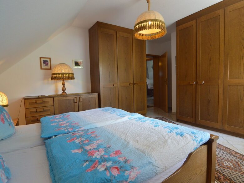 Striking Apartment In Buchet Germany Near Lake