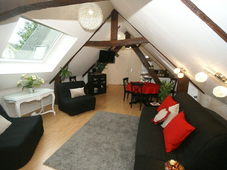 Apartamento Spacious, Modernised Accommodation Right In The Centre Of Bayeux