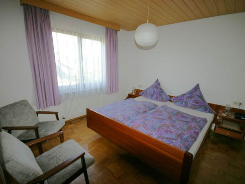 Cosy Apartment With Terrace, Garden, Bbq, Deckchair, Heating