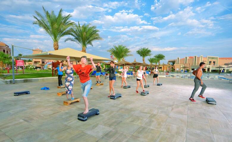 Hotel Sea World Resort (formerly - Aqua Blu Resort)
