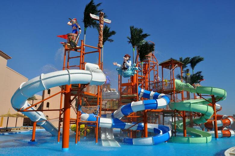Hotel Sea World Resort (formerly - Aqua Blu Resort)
