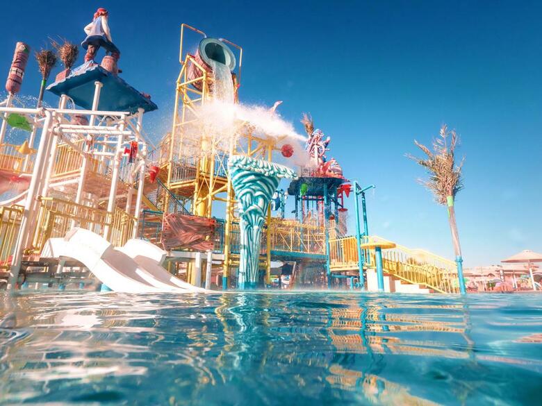 Hotel Sea World Resort (formerly - Aqua Blu Resort)