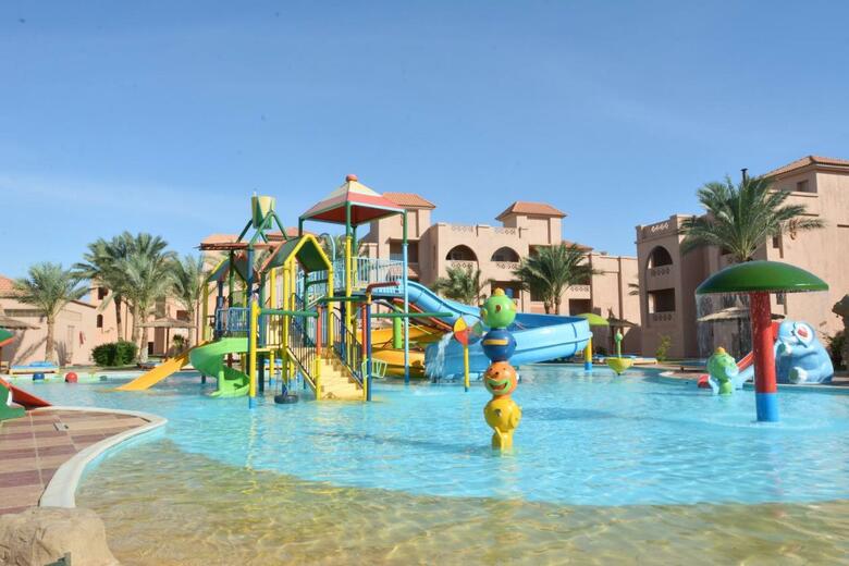 Hotel Sea World Resort (formerly - Aqua Blu Resort)