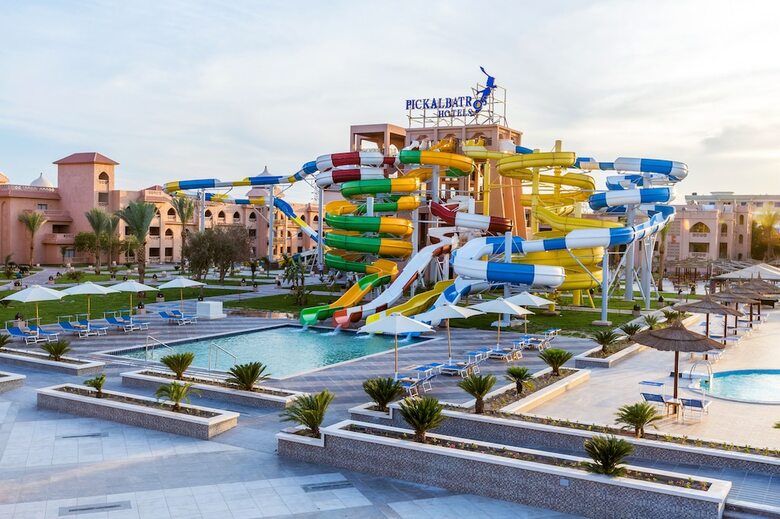 Hotel Sea World Resort (formerly - Aqua Blu Resort)