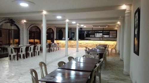 Suite Hotel Romanos
