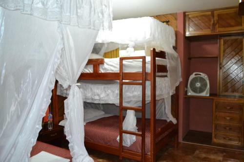 Shandia Lodge