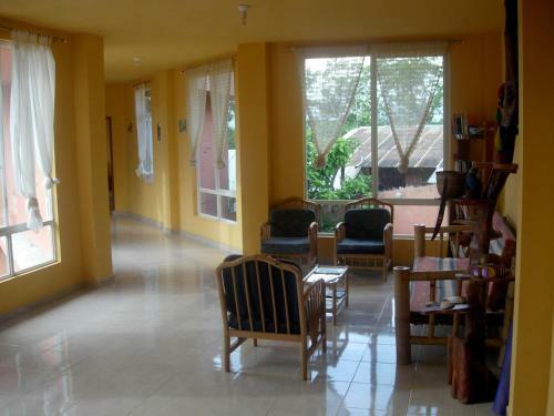 Albergue Hostal Tena �aui