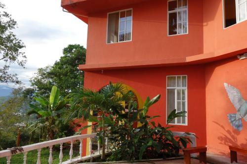 Albergue Hostal Tena �aui