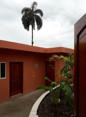 Albergue Hostal Tena �aui