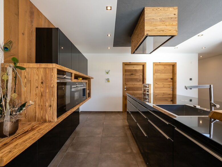 Deluxe Chalet In Neukirchen With Pool & Panoramic Views