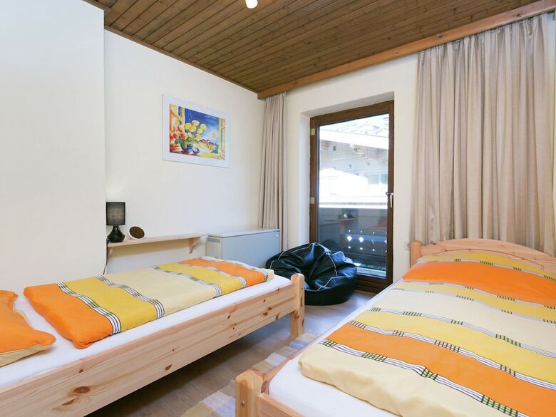 Spacious Apartment With Garden In Salzburg
