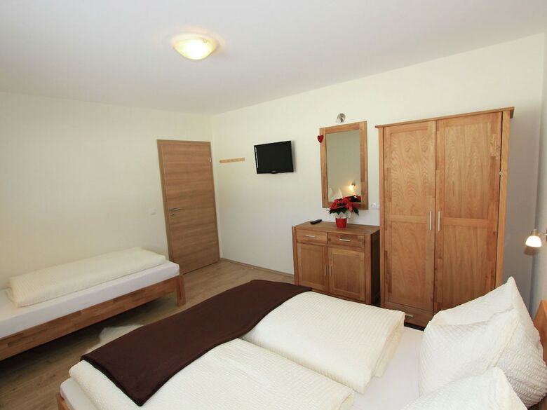 Modern Apartment Near Ski Area In Tyrol