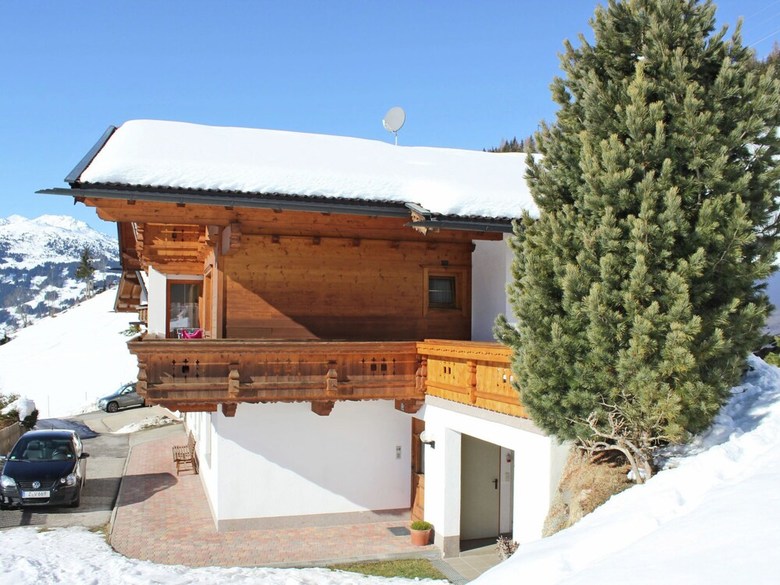 Cozy Apartment In Gerlosberg Near Ski Area