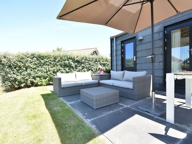 Modern Holiday Home In Kattendijke With A Garden