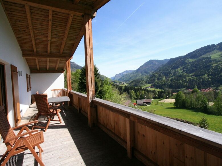 Fantastic Chalet In Niederndorf Bei Kufstein With Balcony