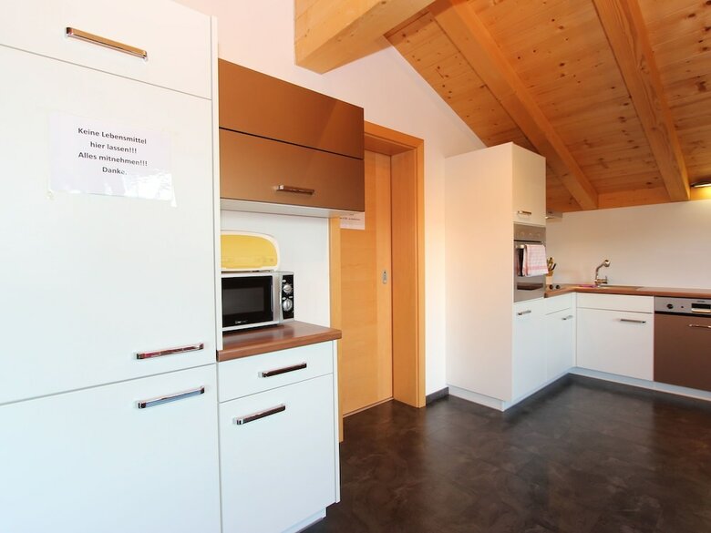 Modern Apartment In Itter Near Forest
