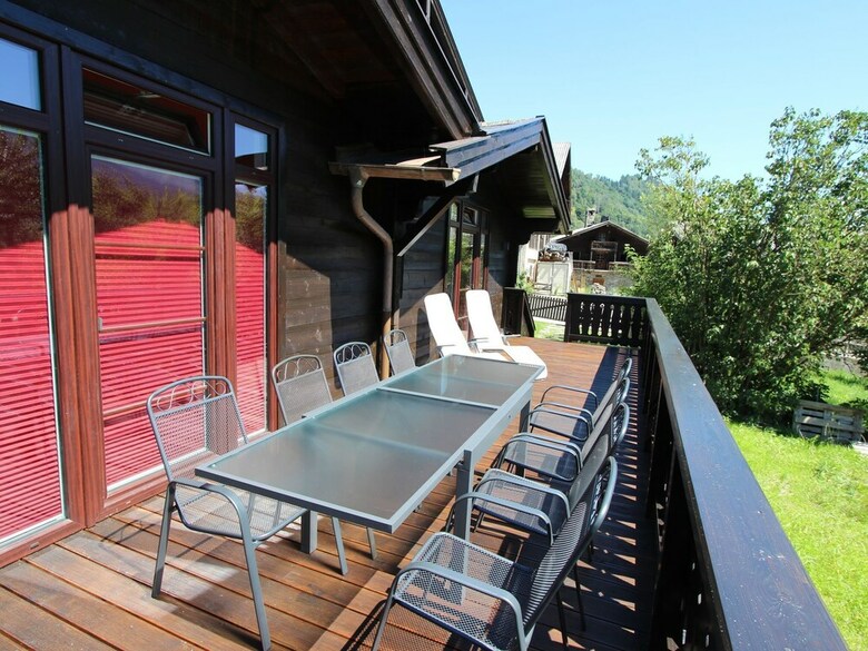 Traditional Holiday Home With Sauna In Niedernsill
