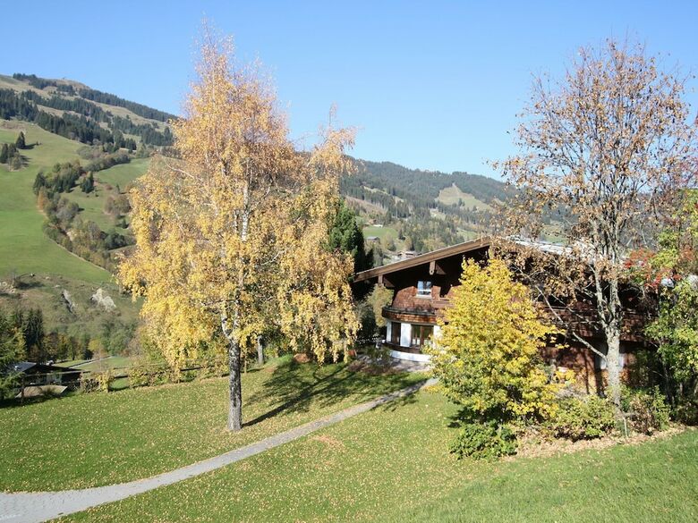 Beautiful Apartment Near Ski Area In Hinterglemm