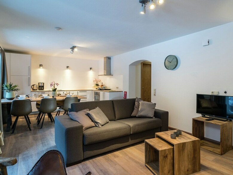 Comfortable Chalet In Saalbach-hinterglemm With Sauna
