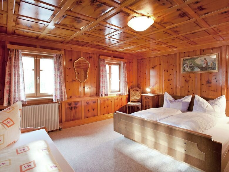 Cozy Apartment With Sauna Near Ski Area In Silbertal
