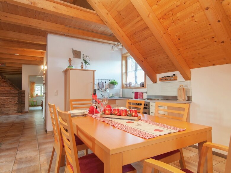 Beautiful Apartment With Sauna In Neuhaus